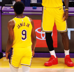 Bronny James no logró destacar en el duelo ante Oklahoma City tras una actuación inconsistente