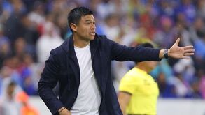 Gonzalo Pineda como DT Atlas