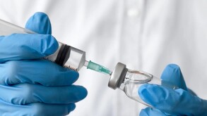 Vacuna contra el cáncer apicada por primera vez en Rusia.