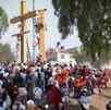 Representación de la crucifixión de Cristo en Iztapalapa