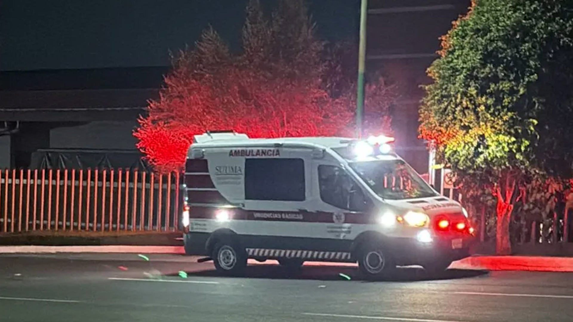 Un hombre de 39 años de edad murió tras caer de un quinto piso en el hueco de un elevador en Expo Santa Fe, alcaldía Álvaro Obregón.