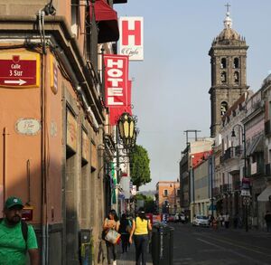 Manuel Domínguez Gabian, presidente de la Asociación de Hoteles y Moteles de Puebla reconoció el bajo desempeño del sector en Semana Santa 2026.