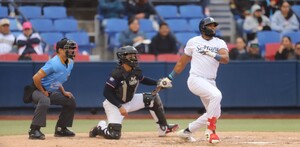 Sultanes vs Tecos de los Dos Laredos desde el Walmart Park.