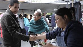 Dialogo con comerciantes