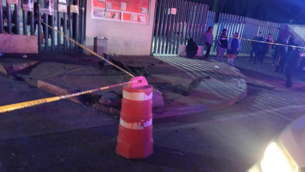 Lugar donde un estudiante de enfermería atropelló a la familia Rivero en Tecámac.