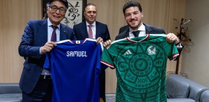 Samuel García con Masuki Yamamoto, en Japón.