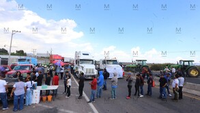 El bloqueo en Pénjamo ha provocado afectaciones en la zona sur del estado. Los productores exigen una respuesta concreta del gobierno federal.