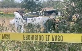 Autoridades trabajando en el reporte de la localización de osamenta en Culiacán, Sinaloa.