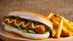 Lo que para muchos comenzó como un simple antojo de salida, hoy los hot dogs es casi una parada obligatoria cada vez que visitan la tienda.