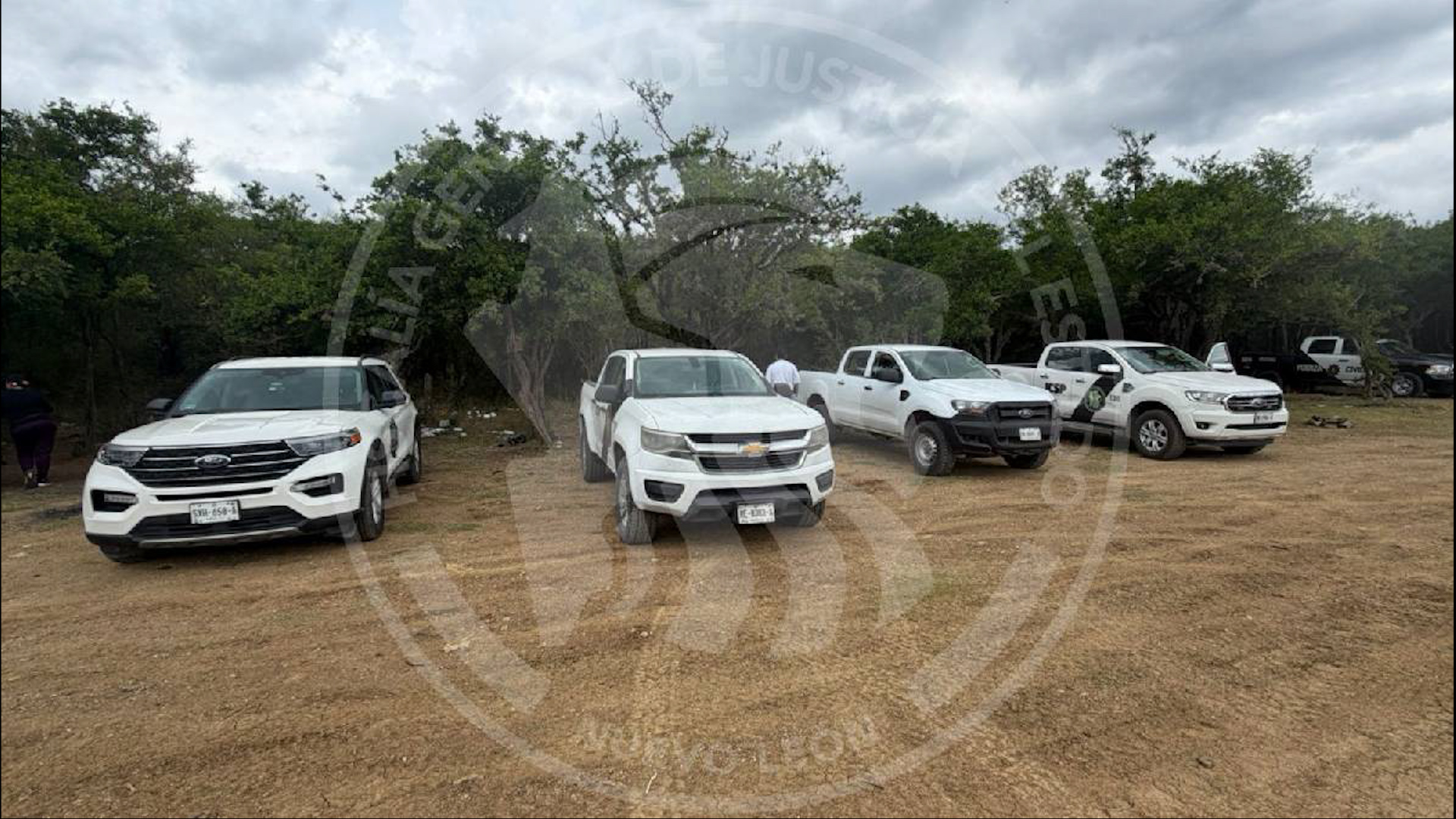 Tras detención de presunto narcomenudista, autoridades de Nuevo León inician búsqueda de restos humanos en la Presa La Estrella de Linares.
