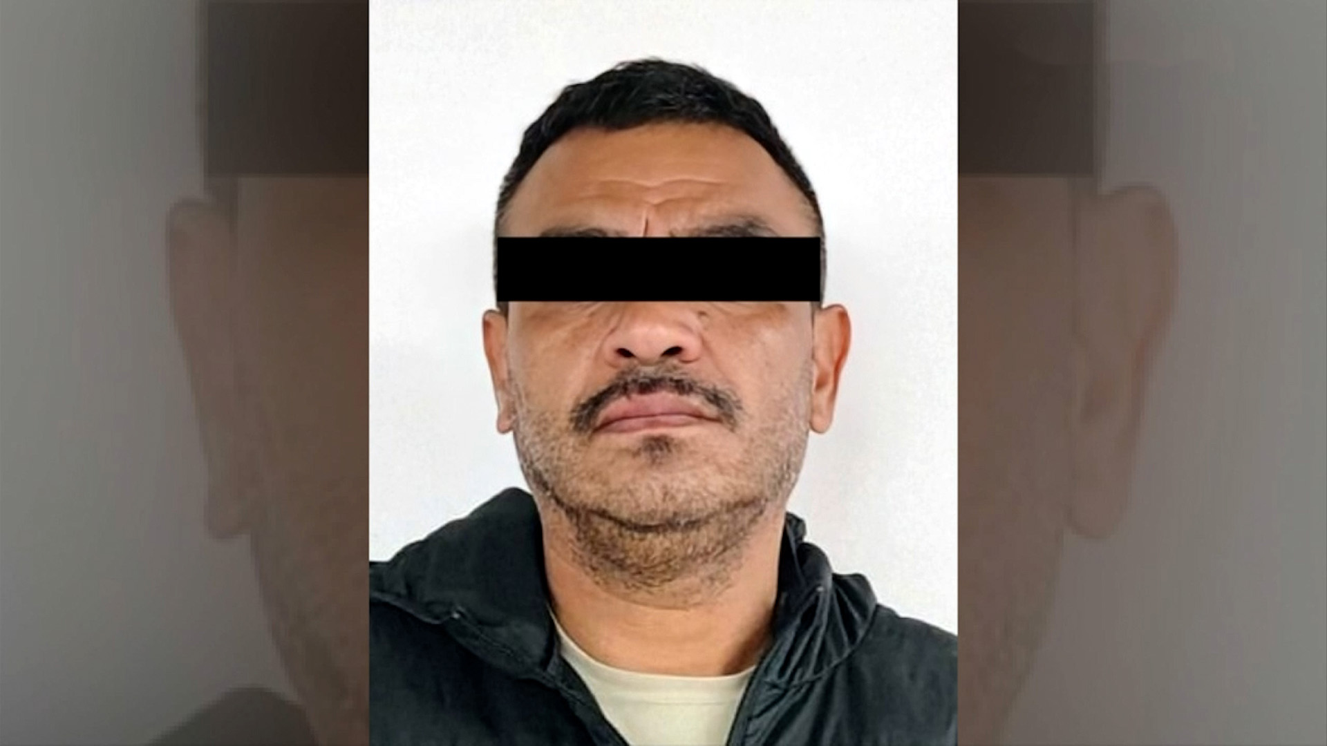 Tras un año del asalto a la diputada Ana González en Garza Sada, la Policía de Monterrey detuvo a Miguel 'N' por el robo de joyería valuada en 200 mil pesos.