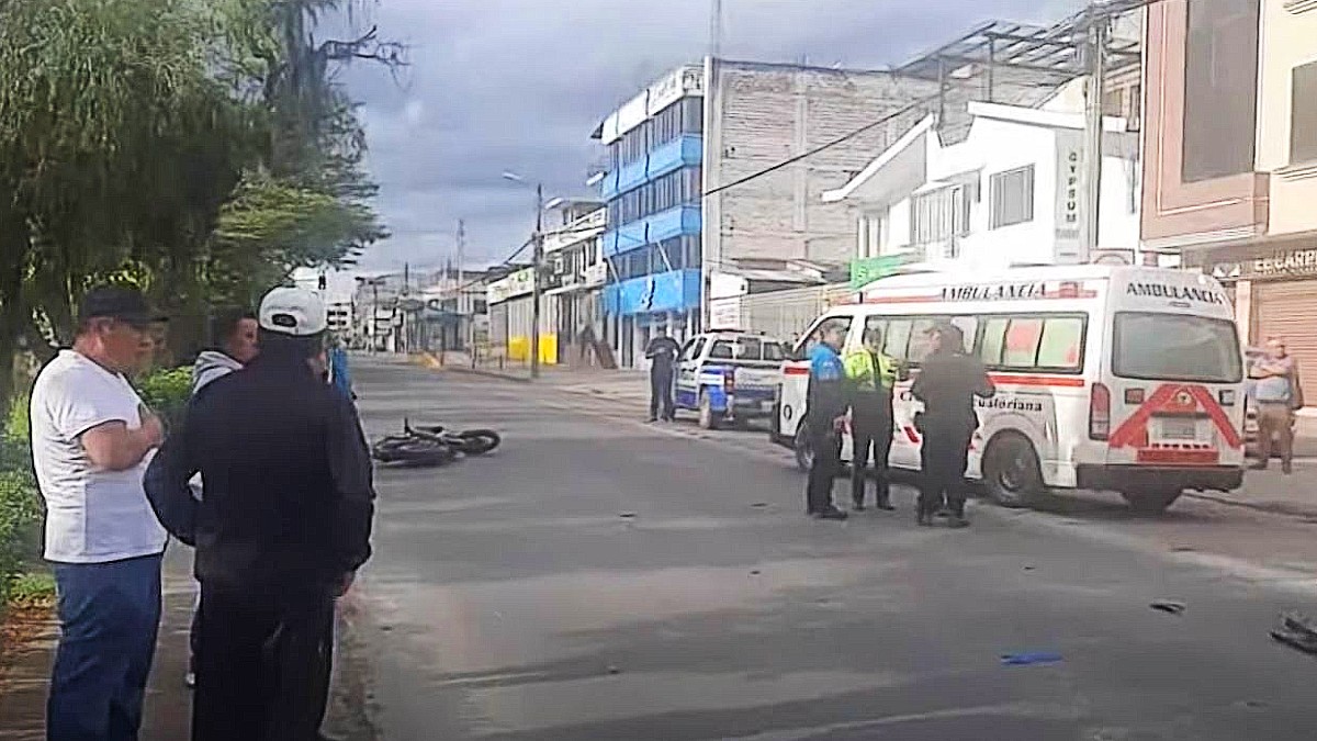 Pareja se despide e instantes después atropellan al esposo que iba en motocicleta en Ciudad de Loja, Ecuador