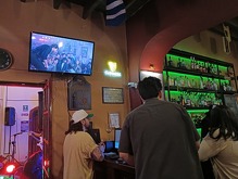 Vecinos del Centro de Saltillo denuncian bares con ruido excesivo y sin permisos; acusan falta de respuesta de autoridades.