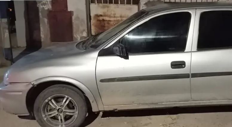 El vehículo en donde habrían subido a la mujer