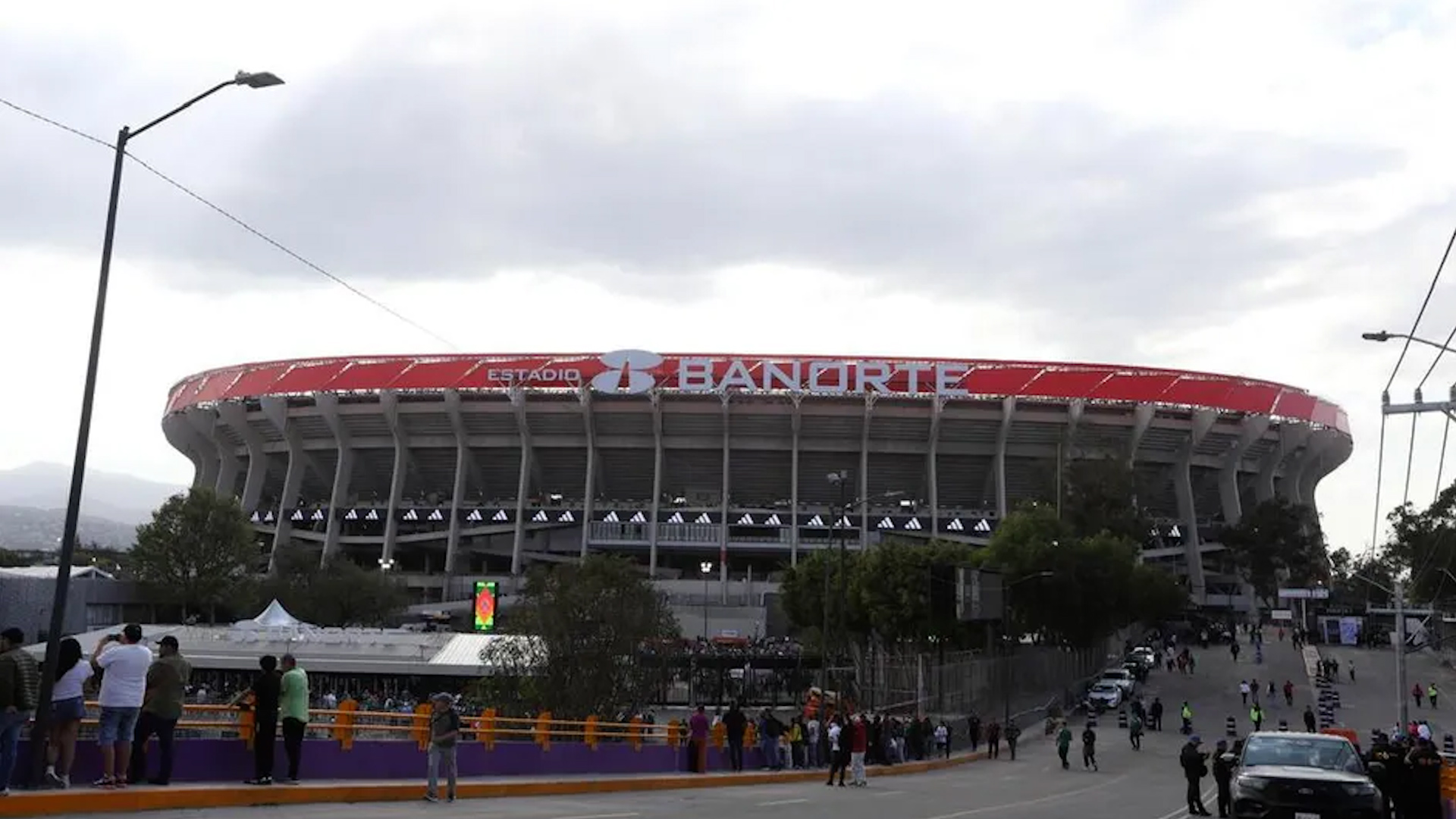 La Jefa de Gobierno y su gabinete presentaron los nuevos proyectos a dos meses del evento deportivo.