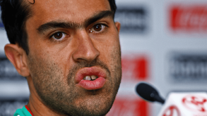 El exfutbolista mexicano Nery Castillo criticó duramente al entrenador Mircea Lucescu, recordando episodios controversiales durante su paso por el futbol europe