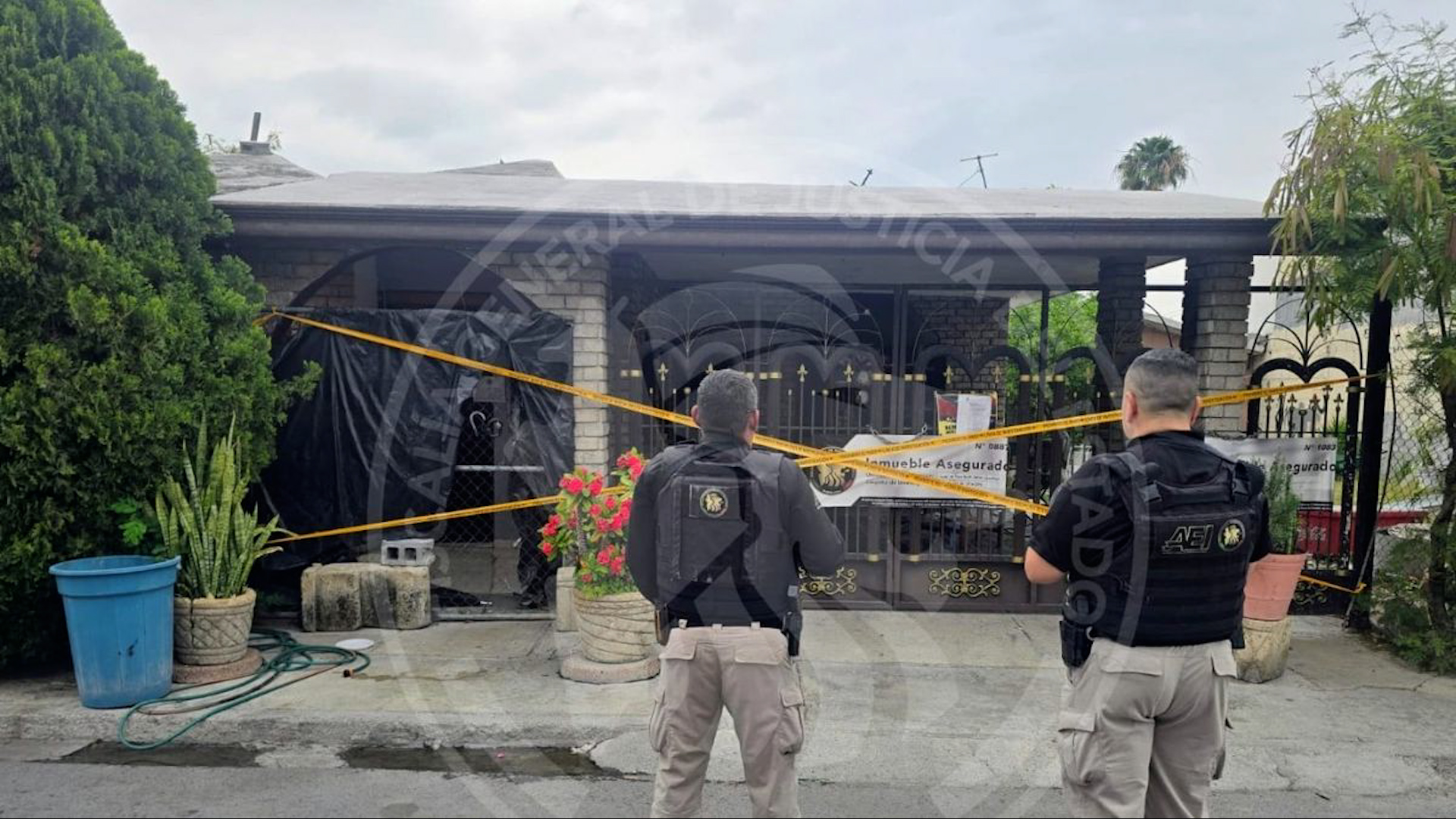 Golpe a la clonación de tarjetas en Nuevo León: Fiscalía ejecuta 11 cateos masivos por fraude millonario. Conoce los puntos intervenidos y la evidencia.