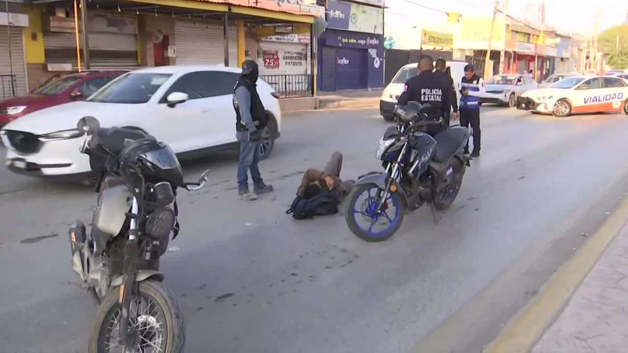 El incidente ocurrió cuando el joven se disponía a incorporarse al periférico, momento en el que comenzó a convulsionar.