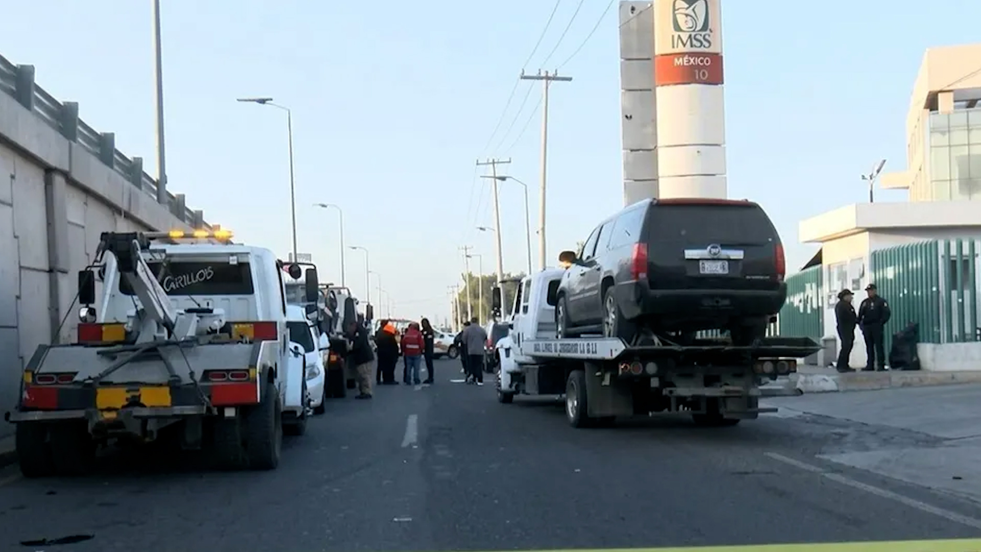 Revelan detalles del accidente en Tecámac. Kevin 'N', presuntamente ebrio, arrolló a Abril mientras esperaba un taxi frente al Hospital 200 del IMSS.