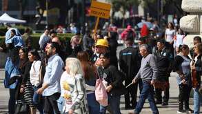 Personas participando en Simulacro Nacional en México