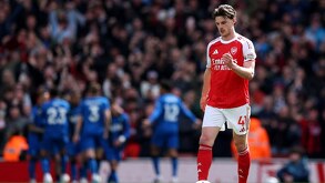 Arsenal logró empatar el partido, pero lo perdió tras un gol del Bournemouth al minuto 74'.