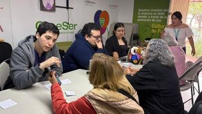 Alumnos del Tec y adultos mayores