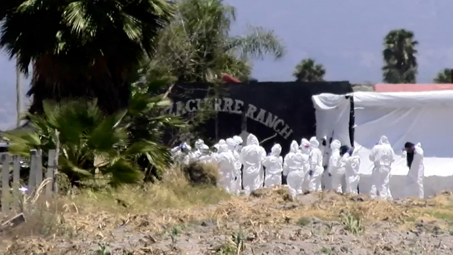 Colectivo Guerreros Buscadores revela los nuevos hallazgos de la FGR en el Rancho Izaguirre. Denuncian omisiones de la Fiscalía de Jalisco.