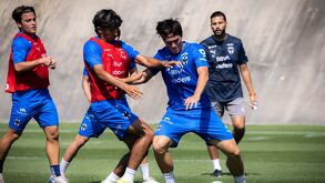 El hijo de Aldo de Nigris entrenó este lunes 13 de abril con el primer equipo del Monterrey bajo las indicaciones de Nicolás Sánchez.