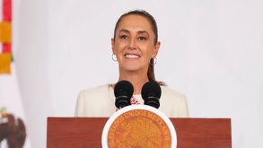 Claudia Sheinbaum hablando en conferencia de prensa.
