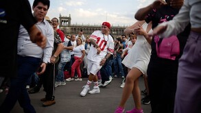 Sonidero en el Zócalo