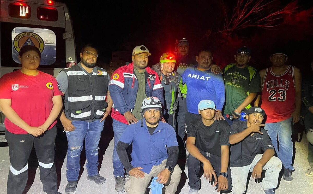 Ante la dificultad del terreno y la falta de visibilidad durante la noche, se solicitó el apoyo de drones.