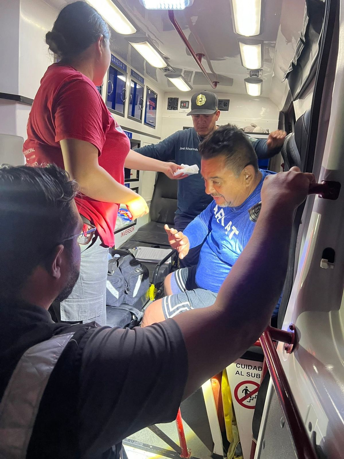 Federico fue encontrado con vida y recibió ayuda médica.