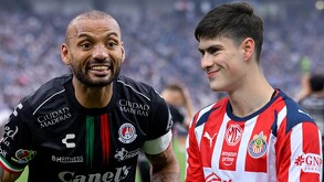 Joao Pedro y Armando 'Hormiga' González comparten la cima del goleo en el Clausura 2026.
