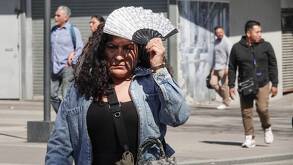 Comienzan las altas temperaturas; el Gobierno ha alertado por el incremento del calor en la capital y otros estados de la República.