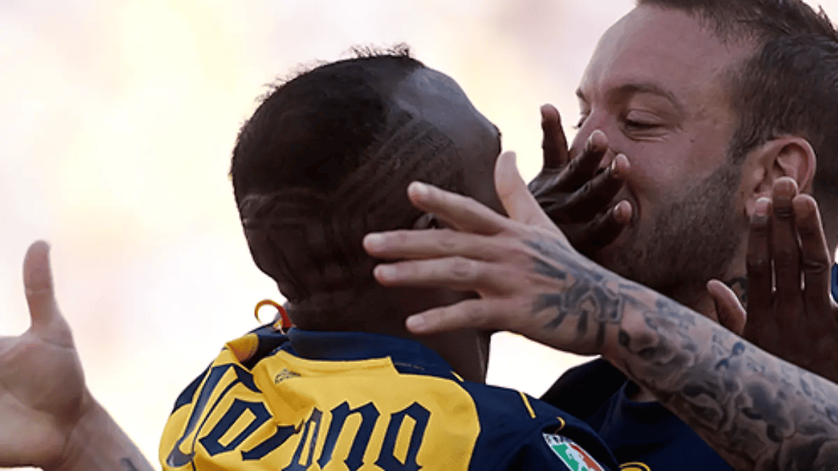 Vicente Matías Vuoso y el 'Chucho' Benítez festejaron de manera llamativa un gol con el Club América