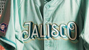 Presentan nuevos uniformes de Charros LMB 2026