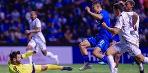 Cruz Azul vs LAFC durante la vuelta de los cuartos de final de la Champions Cup 2026.