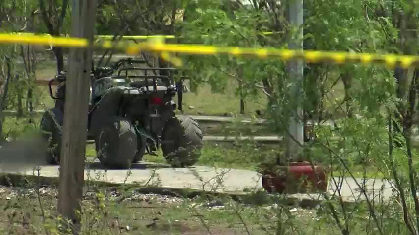 Un hombre fue localizado sin vida en una plaza pública de Escobedo tras un reporte ciudadano.