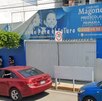 Fachada azul de una escuela de nombre Carrusel Magone en la ciudad de Puebla.