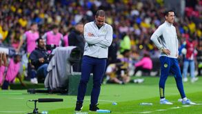 André Jardine durante el partido del América contra el Nashville.
