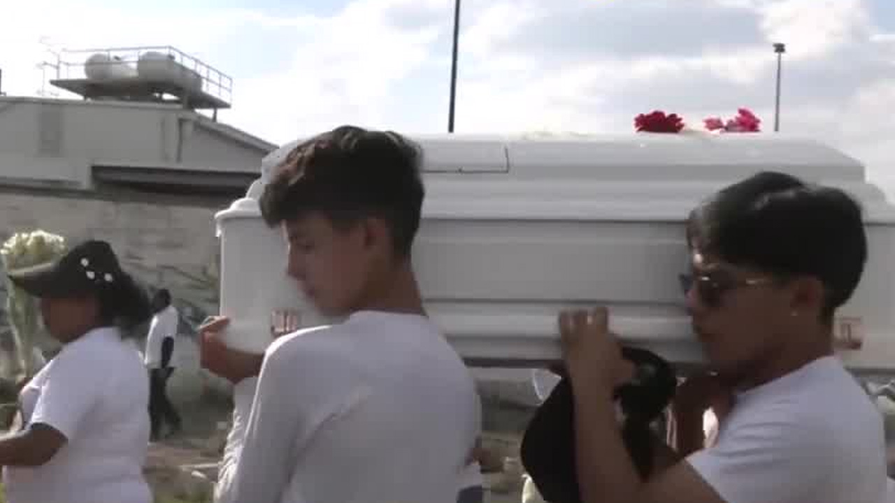 Henry, de dos años, murió tras permanecer semanas hospitalizado luego de un ataque en una tienda 3B en Valle de Chalco.