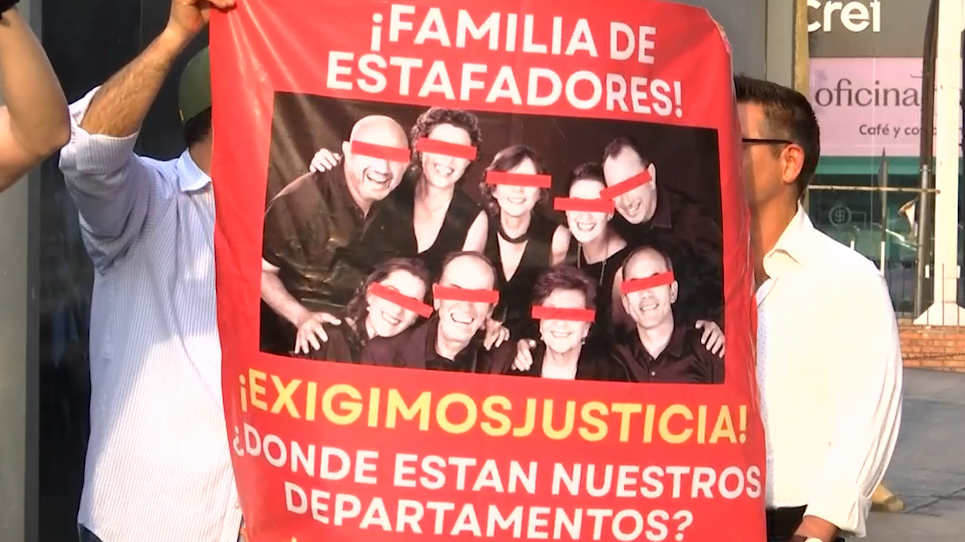 Inversionistas de Proyectos 9 en Monterrey denuncian fraude millonario. Perdieron herencias y ahorros en los edificios Azul Moca y Lalo.