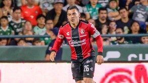 Aldo Rocha en un partido con Atlas.