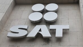 Logo y letras del SAT México