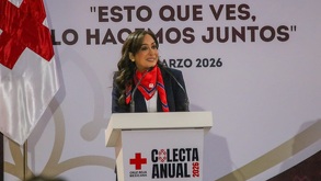 Jefas de las organizaciones dan un discursos sobre la misión de la colecta de la Cruz Roja 2026