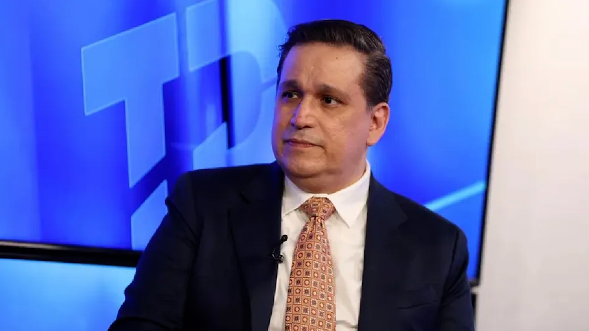 La Secretaría de Finanzas de Nuevo León informó que, por concepto de participaciones federales, se han entregado a 51 municipios más de 4 mil 169 mil millones.