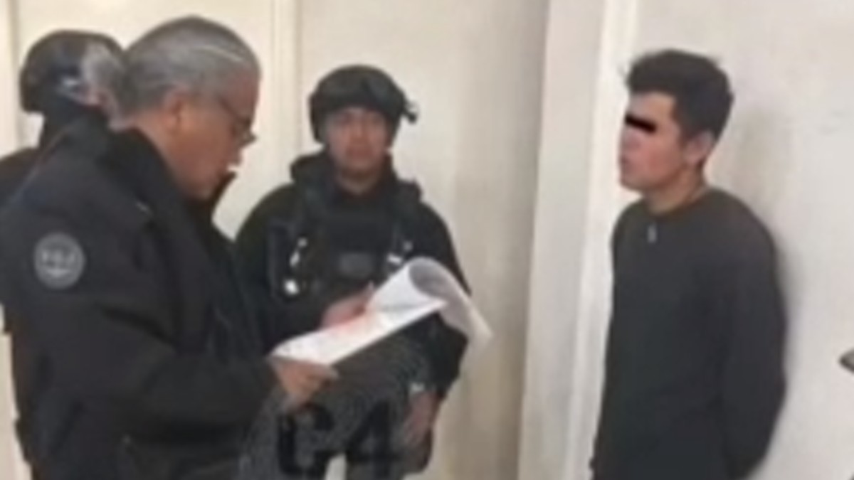 Detención del feminicida Óscar Daniel.