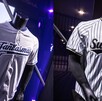 Nuevas jerseys de Sultanes de Monterrey en el Walmart Park.