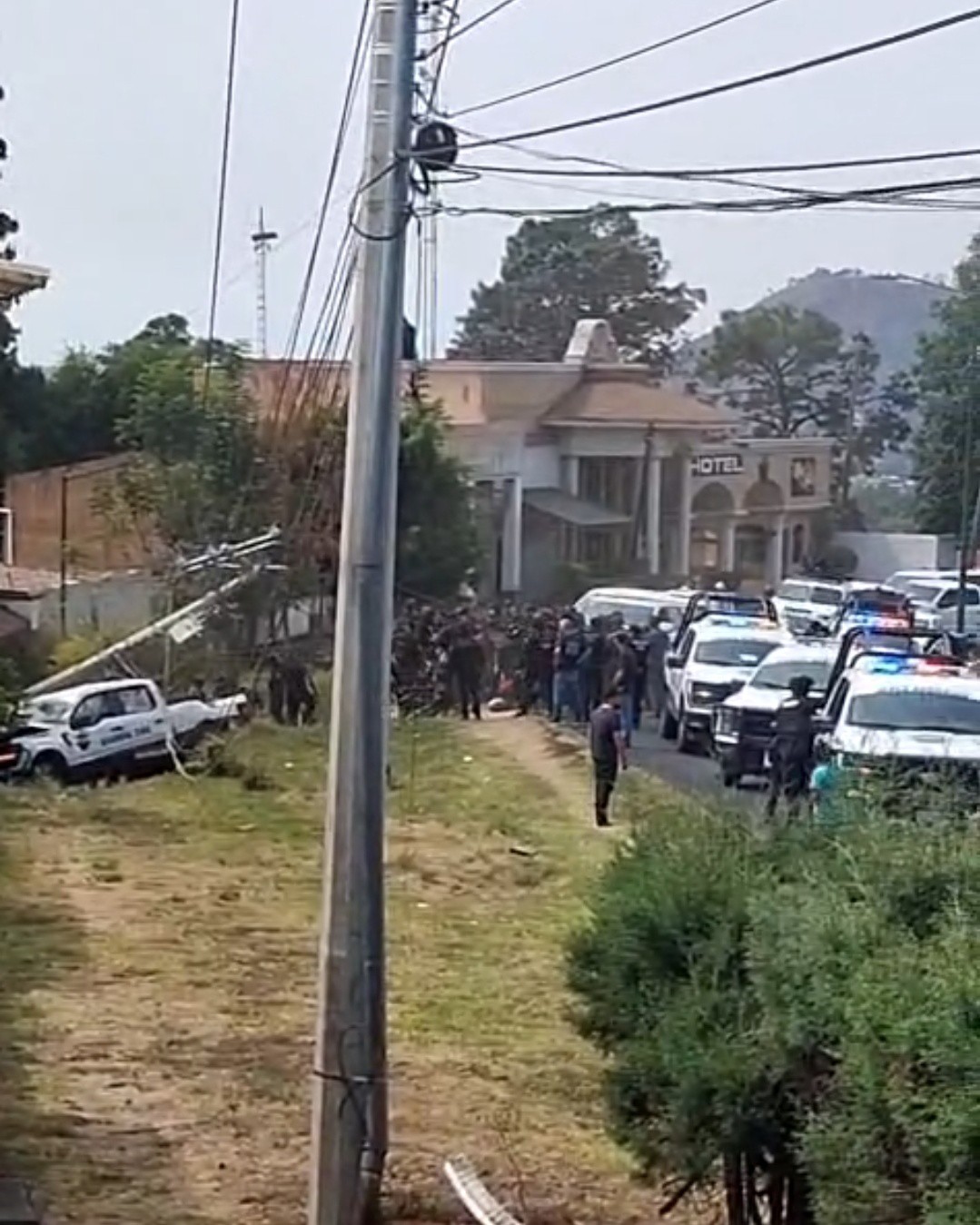 Guardia Civil se vuelca en Uruapan