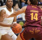 Fuerza Regia en el triunfo ante El Calor de Cancún Femenil en la Arena Mobil.